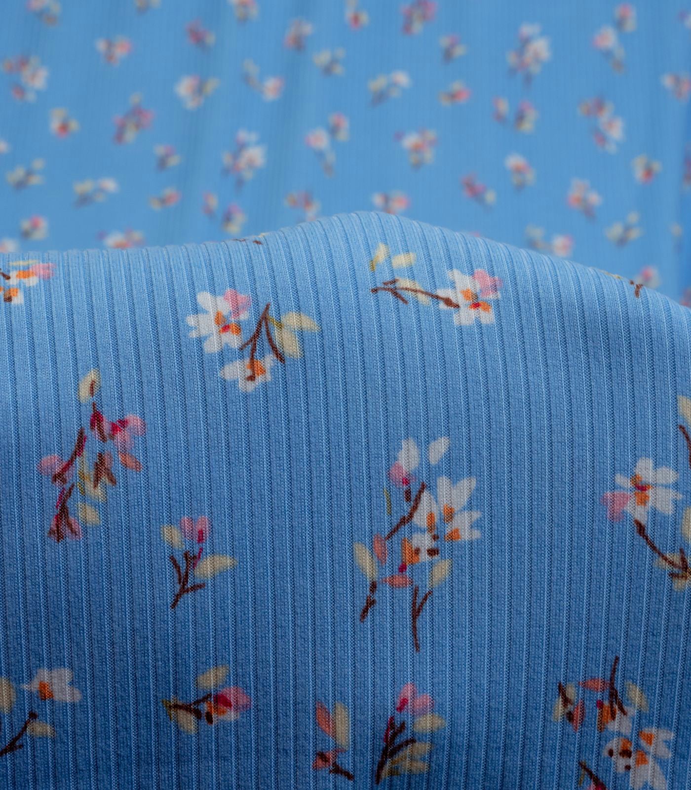 Blue/White Ditsy Floral Ribbed Knit (4x2) Fabric
